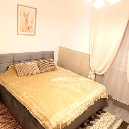 Family 2 Room's Apartment *