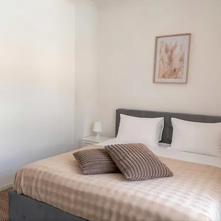 Apartment Family 2-room - Gazerstr 28 2