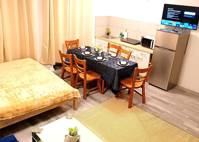 Family 2-room - Gazerstr 28 2 Apartament *